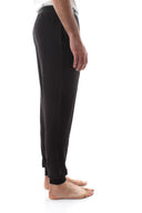 10250419_pe-2019-calvin-klein-000nm1563e-jogger001-black_5_p.jpg