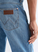 1189726_pe-2026-wrangler-112377868-frontier-relaxed-straightstorm-cloud_3_p.jpg