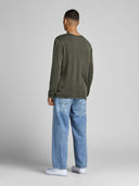 130979346_replace-jackjones-12174001-leodusty-olive_5_p.jpg