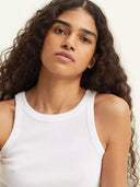 132694945_replace-levis-a3381-0000-racer-tankwhite_1_p.jpg
