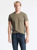 138165668_replace-levis-56605-original-tee0021-olive-night.jpg