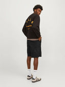 140229604_pe-2024-jackjones-12232118-carpenter-shortblack_4_p.jpg