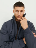 140489564_ai-2023-jackjones-premium-12238659-clementdark-navy_1_p.jpg