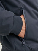 140489564_ai-2023-jackjones-premium-12238659-clementdark-navy_3_p.jpg