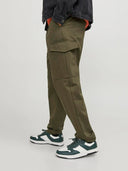 141096396_pe-2024-jackjones-olive-night_2_p.jpg