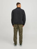 141096396_pe-2024-jackjones-olive-night_6_p.jpg