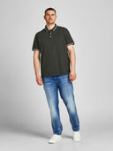 142146753_replace-jackjones-12143859-paulos-polo-ssforest-night_5_p.jpg