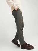 142489363_ai-2024-jackjones-premium-12260391-winter-twill-pantblack_6_p.jpg