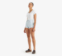 142493232_pe-2024-levis-56327-0397-501-shortblossom-garden_2_p.jpg
