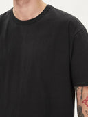142574902_replace-vans-vn000g3w-off-the-wall-iibkl1-black_2_p.jpg