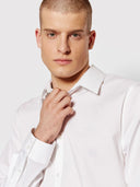 142952391_pe-2023-guess-m1yh20-w7zk1g011-pure-white_1_p.jpg