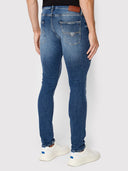 143117699_pe-2023-guess-m2ya27-d4q42-chris2crm-carry-mid_2_p.jpg