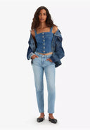 143659016_ai-2024-levis-19887-0319-boyfriendcool-friend_1_p.jpg