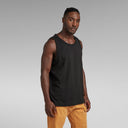 143908938_pe-2023-g-star-d23196-b255-essential-tank6484-black_1_p.jpg