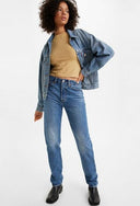 144965143_pe-2023-levis-a4699-0009-501-81-l29blue-beauty_1_p.jpg