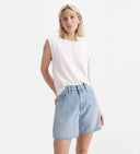 145256214_ai-2024-levis-a8794-0001-boxy-tankwhite_5_p.jpg