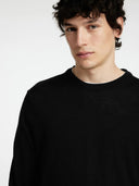 145327793_replace-selected-16094647-merino-crewblack_1_p.jpg