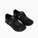 145935483_replace-on-running-cloud-5-5998905total-black_3_p.jpg