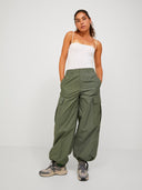 148519842_ai-2022-jjxx-four-leaf-clover_4_p.jpg