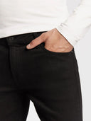148596876_pe-2023-guess-m2yan1-d4q51-miami2crb-carry-black_4_p.jpg