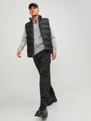 149041253_pe-2024-jackjones-black_2_p.jpg