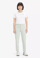 149697194_replace-levis-a4673-0009-essential-chimosea-foam_1_p.jpg