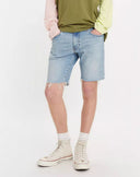149706539_replace-levis-39387-0065-412-slim-shortsrevived-bunker-adv-short.jpg