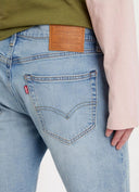 149706539_replace-levis-39387-0065-412-slim-shortsrevived-bunker-adv-short_4_p.jpg