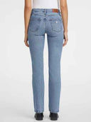 153665914_pe-2025-guess-jeans-w4ya98-d5cc5gjlv_2_p.jpg