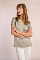153739354_pe-2025-molly-bracken-p1811debeige_2_p.jpg