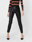 15486435_replace-only-15209293-emilyblack.jpg