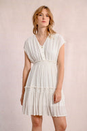 156237426_pe-2025-molly-bracken-g925deoffwhite_3_p.jpg
