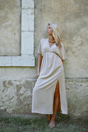 159715167_pe-2025-molly-bracken-t1983dpbeige_1_p.jpg