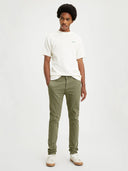 18349247_replace-levis-17199-0001-slim-ii-bunkerolive_3_p.jpg
