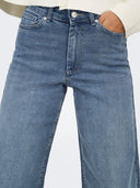 20642576_replace-only-15338787-madisonspecial-blue-grey-denin_4_p.jpg