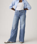 20931920_pe-2026-levis-001t4-0014-728-hr-wide-legcool-surf.jpg