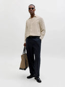 21074818_pe-2026-jackjones-12293563-lawrence-linensilver-lining_4_p.jpg