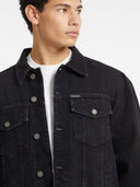 21486229_pe-2025-guess-jeans-m4bn38-d5ek2-tucker-overgjbb-naveena-black_3_p.jpg