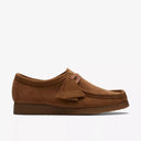 21521579_pe-2026-clarks-wallabee-26188317coca-cola.jpg