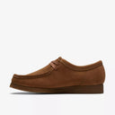 21521579_pe-2026-clarks-wallabee-26188317coca-cola_2_p.jpg
