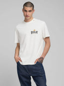 21522054_ai-2025-replay-m327923608p011-natural-white.jpg