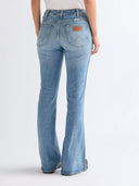 21624552_pe-2026-wrangler-112378170-montanaamerican-blue_2_p.jpg