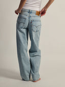 21882981_pe-2026-levis-a3494-0036-baggy-dadfan-flare_3_p.jpg