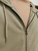 21927875_replace-jackjones-12270279-charge-sweat-zip-hdsilver-sage_3_p.jpg