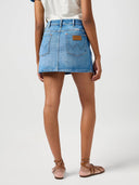 21992455_pe-2025-wrangler-112362711-minidenim-medium-blue_1_p.jpg