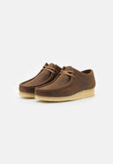22072541_replace-clarks-wallabee-26156605beeswax.jpg