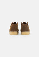 22072541_replace-clarks-wallabee-26156605beeswax_5_p.jpg