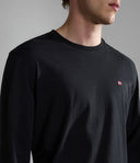 22102538_ai-2025-napapijri-salis-ls-np0a4hn70411-black_2_p.jpg