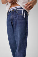 22495677_ai-2026-guess-jeans-g18-relaxed-m5yab3-d6368ijwm-vintage-medium_3_p.jpg