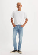 22539106_pe-2025-levis-28833-1258-512-tapercall-it-off_5_p.jpg